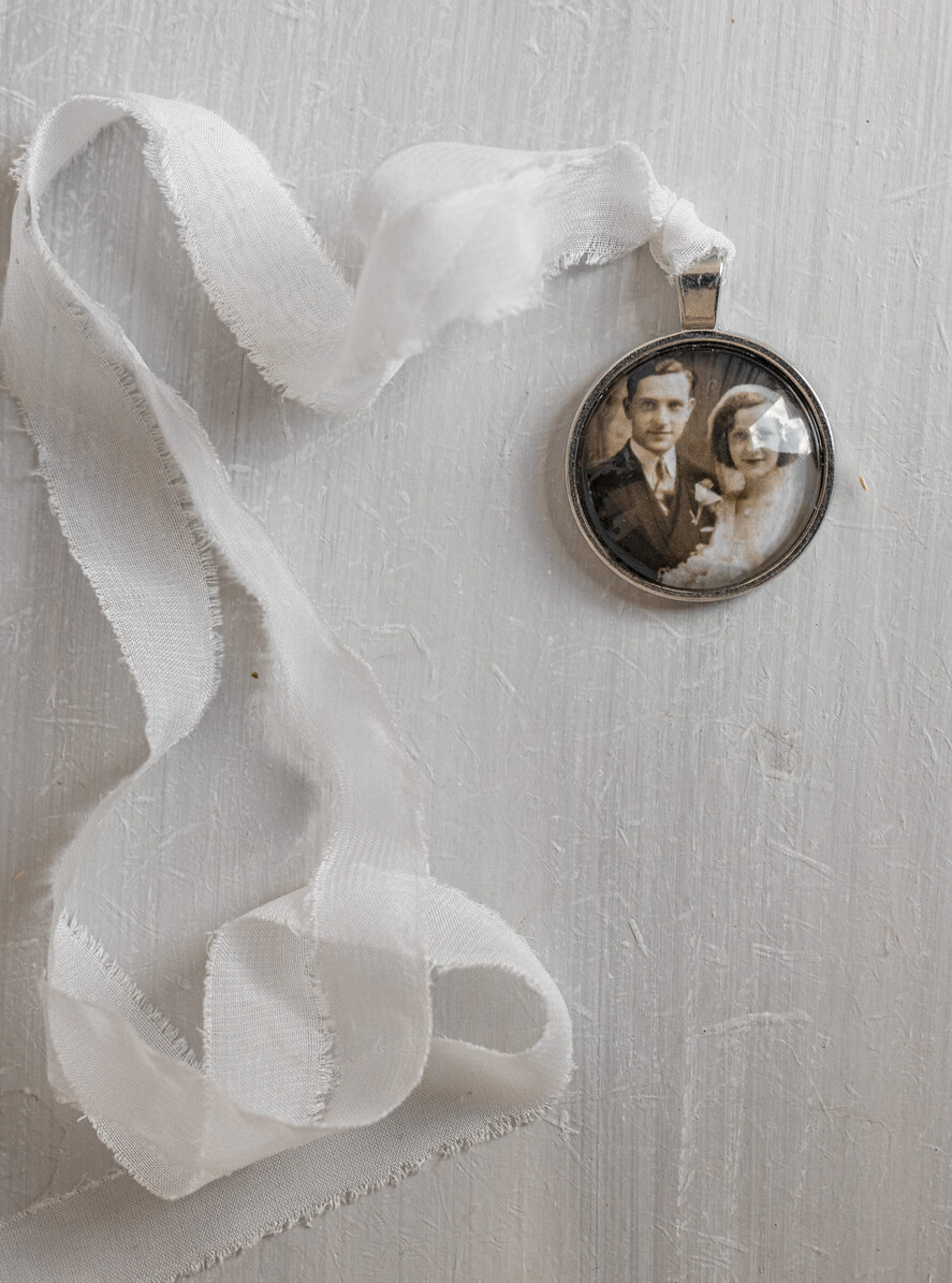 Medalion do bukietu ślubnego medalik Medalion ślubny do bukietu zdjęcie portret na pamiątkę wisiorek, Medalion do bukietu ślubnego ze zdjęciem4