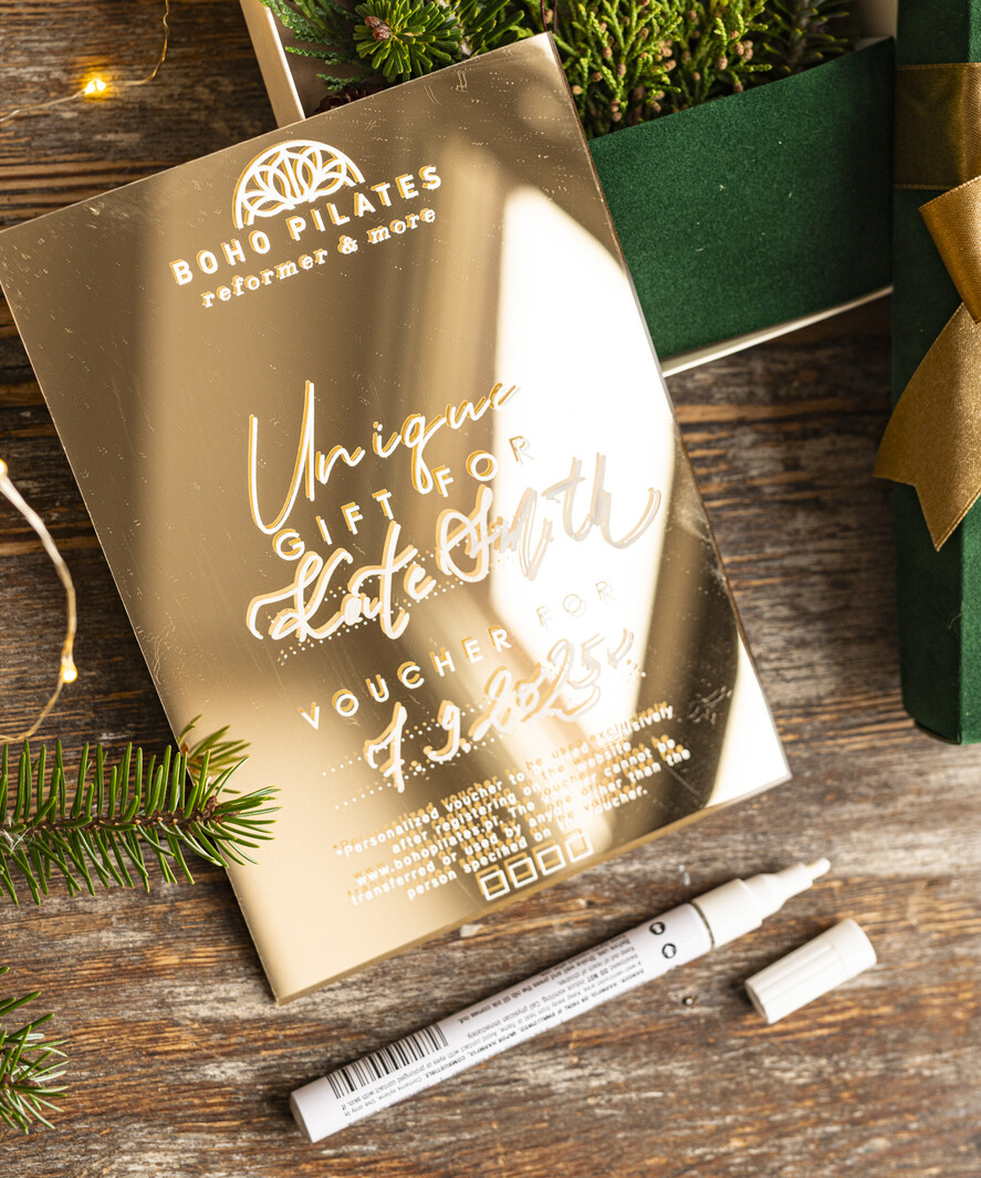 Prezenty Oferta dla Salonów BEAUTY voucher bozonarodzeniowy prezent Prezent dla klientek na święta Voucher, Voucher podarunkowy dla klientów salonu fryzjerskiego bożonarodzeniowy prezent voucher welurowe pudełko - lustrzany voucher na prezent dla niej2