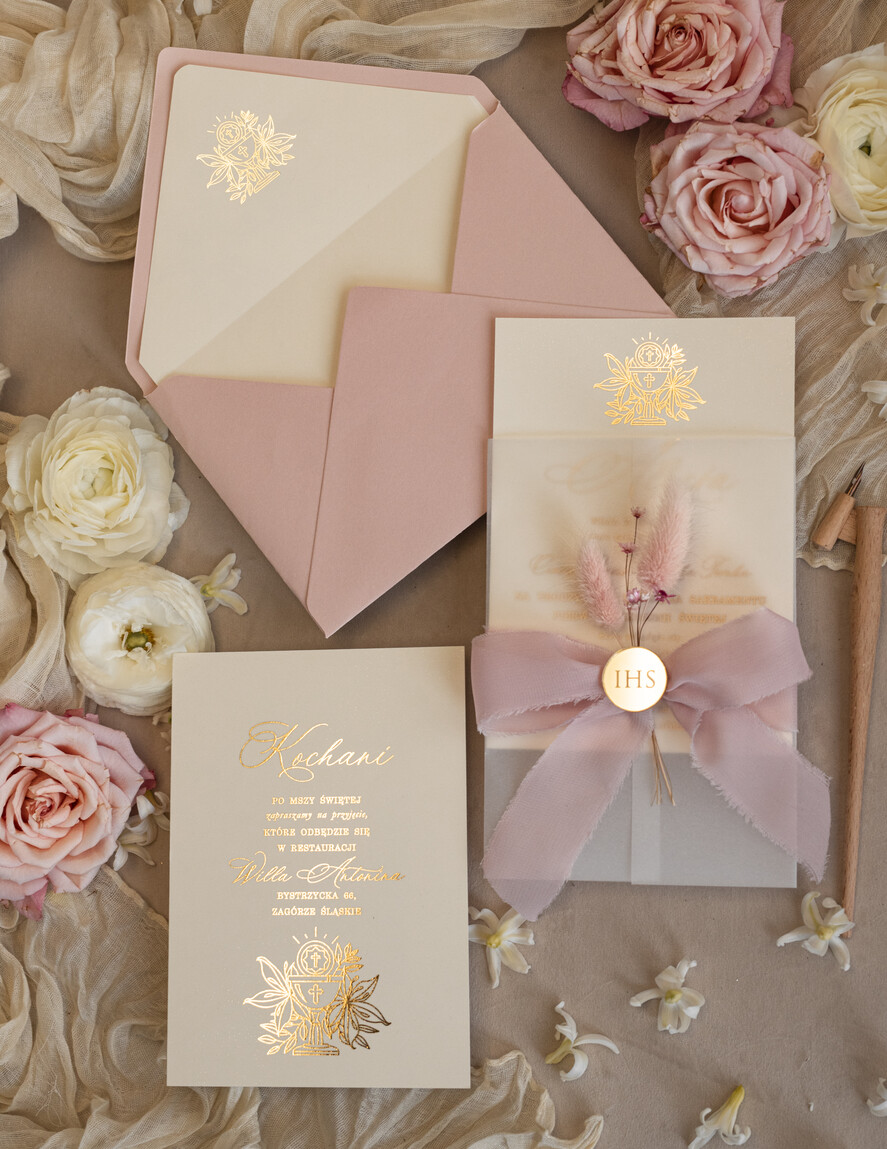 Zaproszenia na Komunię  dziewczynka  Różowe zaproszenia komunijne z dmuszkiem dla dziewczynki, zaproszenia na komunię ze wstążką, złote zaproszenia na komunię, zaproszenia na Pierwszą Komunię0