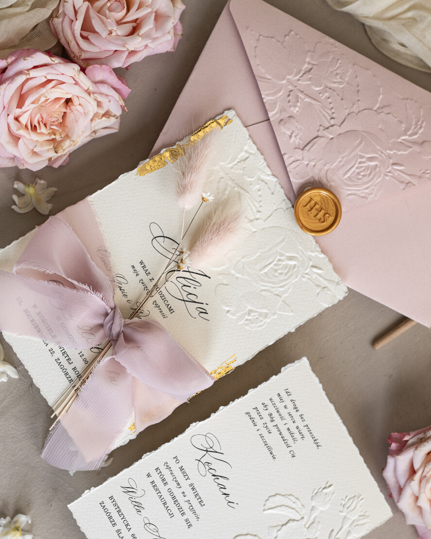 Zaproszenia na Komunię  dziewczynka  Różowe zaproszenia komunijne z dmuszkiem dla dziewczynki, zaproszenia na komunię ze wstążką, złote zaproszenia na komunię, zaproszenia na Pierwszą Komunię6