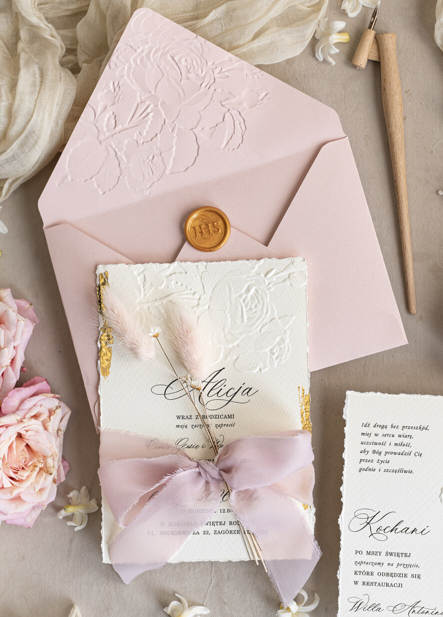 Zaproszenia na Komunię  dziewczynka  Różowe zaproszenia komunijne z dmuszkiem dla dziewczynki, zaproszenia na komunię ze wstążką, złote zaproszenia na komunię, zaproszenia na Pierwszą Komunię8