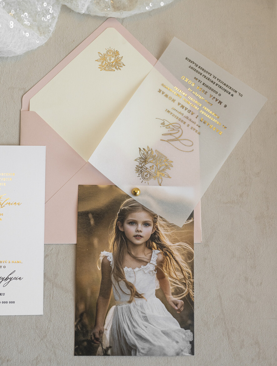 Zaproszenia na Komunię  dziewczynka  proste nowoczesne zaroszenia na komunię foto zaproszenia, komunijne ze zdjeciem kalkowe 0