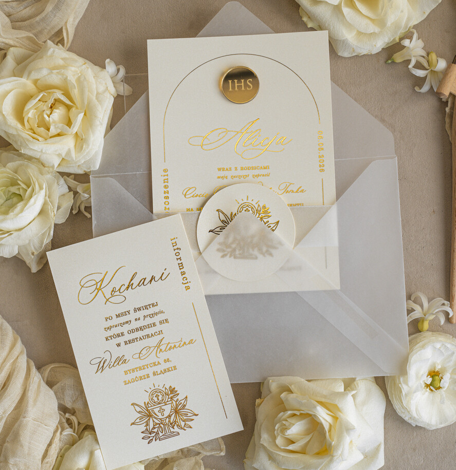 Zaproszenia na Komunię dla Dziewczynki dziewczynka  delikatne zaproszenie Komunijne, eleganckie zaproszenia na Komunię , Złote Zaproszenia na Komunię dla dziewczynki, zaproszenia Komunijne ze złotymi literami9