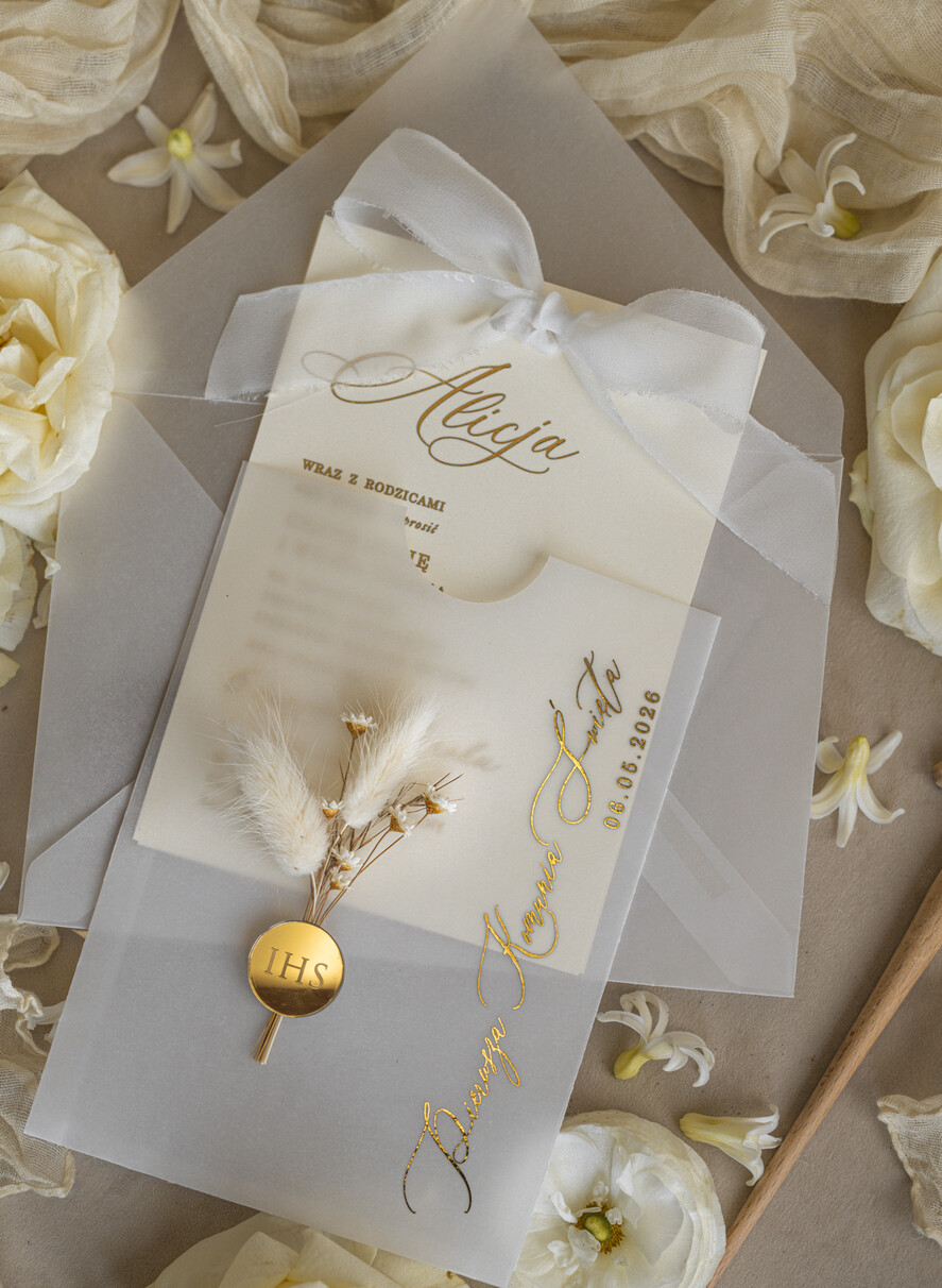 Zaproszenia na Komunię  dziewczynka  Eleganckie zaproszenia komunijne dla dziewczynki, zaproszenia na komunię z kwiatami, złote zaproszenia na komunię, zaproszenia na Pierwszą Komunię1