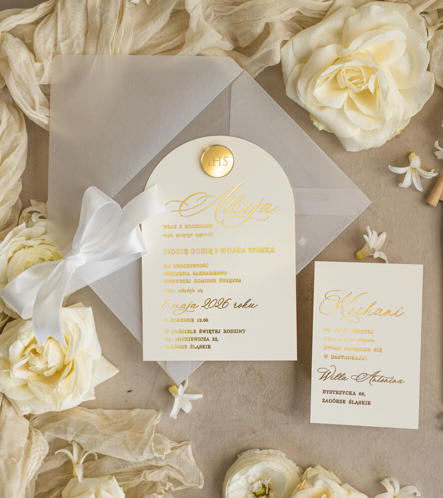 Zaproszenia na Komunię dla Dziewczynki dziewczynka  zaokrąglone zaproszenia komunijne, zaokrąglone zaproszenie na komunię, eleganckie złote zaproszenia na Pierwszą komunię6