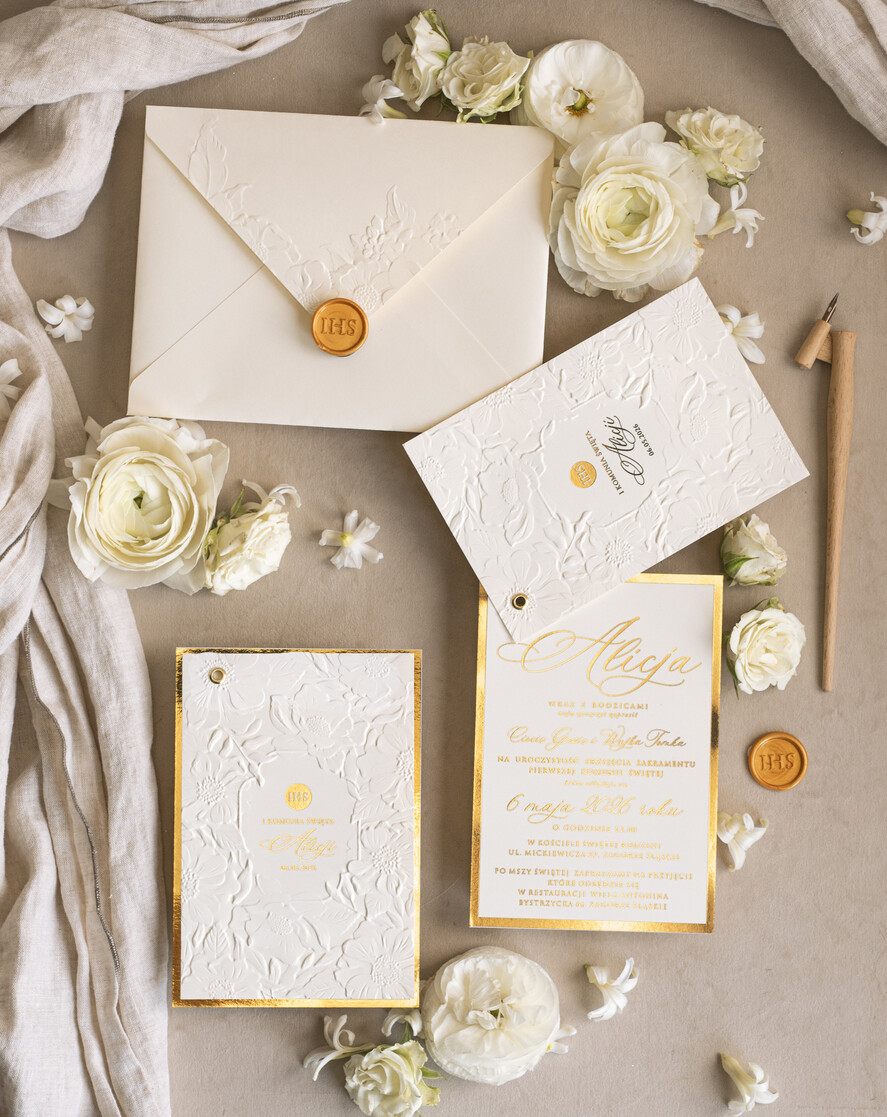 Zaproszenia na Komunię dla Dziewczynki dziewczynka  Oryginalne zaproszenia na Komunię, Tłoczone zaproszenia na Komunię, Złote Zaproszenia na Komunię dla dziewczynki, Eleganckie zaproszenia Komunijne ze złotymi literami1
