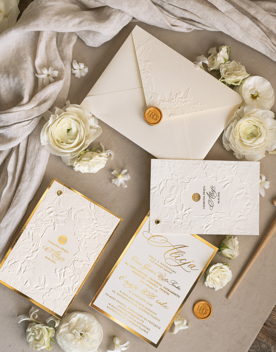 Zaproszenia na Komunię dla Dziewczynki dziewczynka  Oryginalne zaproszenia na Komunię, Tłoczone zaproszenia na Komunię, Złote Zaproszenia na Komunię dla dziewczynki, Eleganckie zaproszenia Komunijne ze złotymi literami4