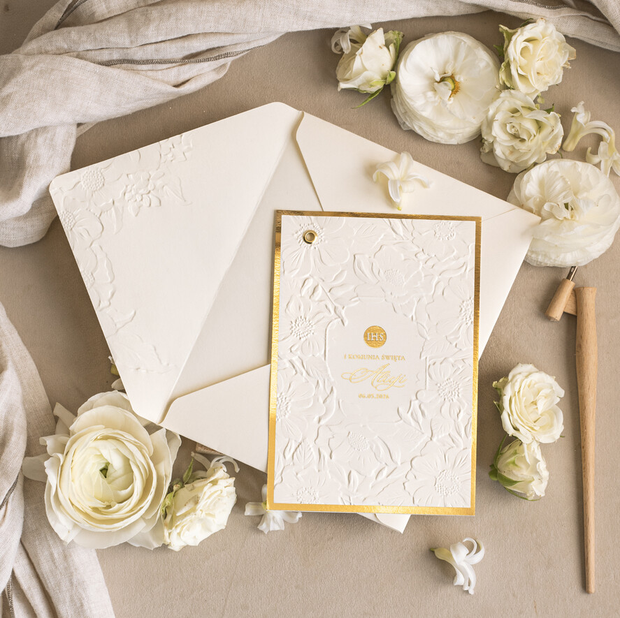 Zaproszenia na Komunię dla Dziewczynki dziewczynka  Oryginalne zaproszenia na Komunię, Tłoczone zaproszenia na Komunię, Złote Zaproszenia na Komunię dla dziewczynki, Eleganckie zaproszenia Komunijne ze złotymi literami9