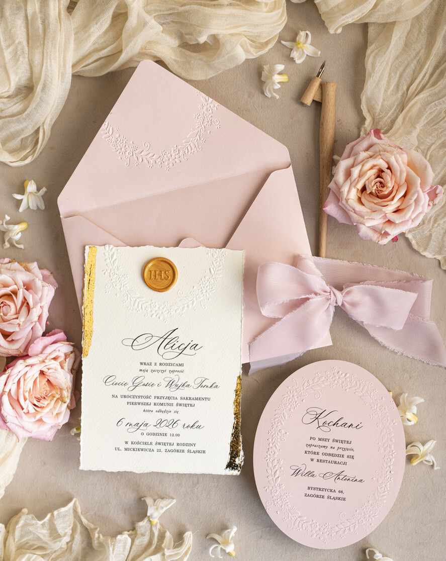 Zaproszenia na Komunię  dziewczynka  owalne zaproszenia na Komunię Zaproszenia komunijne personalizowane dla dziecka ręcznie robione zaproszenia na komunie Nietypowe zaproszenia komunijne5