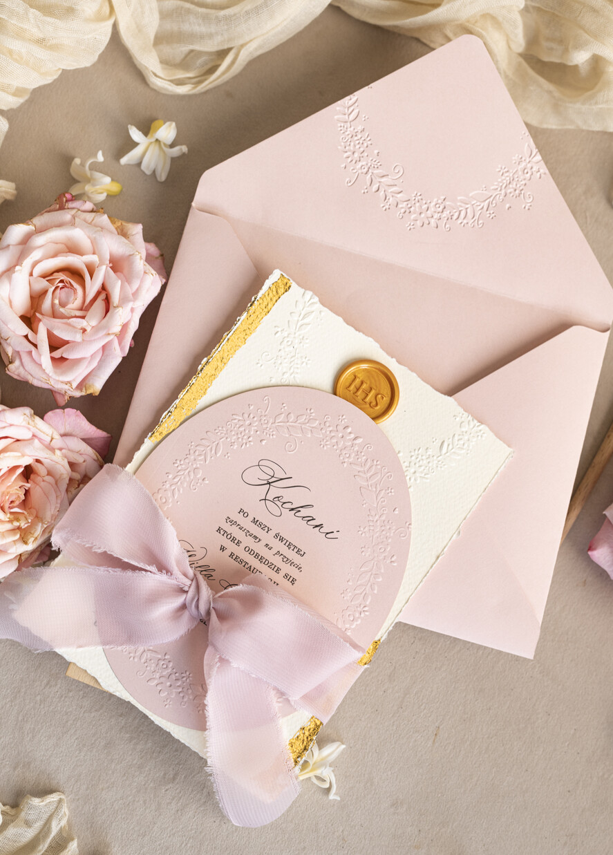 Zaproszenia na Komunię  dziewczynka  owalne zaproszenia na Komunię Zaproszenia komunijne personalizowane dla dziecka ręcznie robione zaproszenia na komunie Nietypowe zaproszenia komunijne8