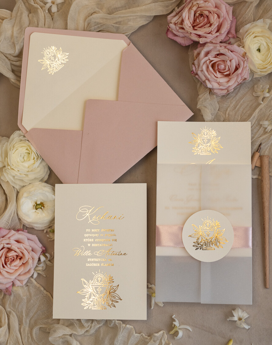 Zaproszenia na Komunię dla Dziewczynki dziewczynka  różowe delikatne zaproszenie Komunijne, eleganckie zaproszenia na Komunię , Złote Zaproszenia na Komunię dla dziewczynki, zaproszenia Komunijne ze złotymi literami2