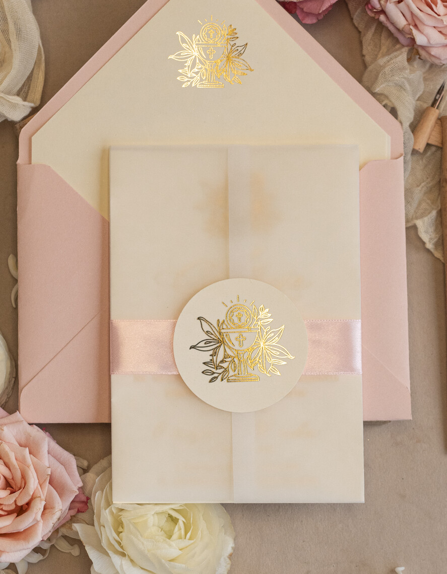 Zaproszenia na Komunię dla Dziewczynki dziewczynka  różowe delikatne zaproszenie Komunijne, eleganckie zaproszenia na Komunię , Złote Zaproszenia na Komunię dla dziewczynki, zaproszenia Komunijne ze złotymi literami9