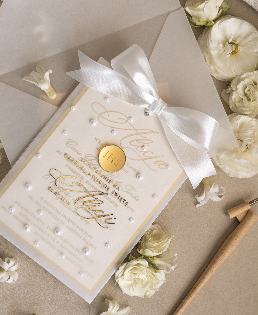 Zaproszenia na Komunię dla Dziewczynki dziewczynka  Perełkowe zaproszenia komunijne dla dziewczynki, zaproszenia na komunię z perełkami, złote zaproszenia na komunię, zaproszenia na Pierwszą Komunię7