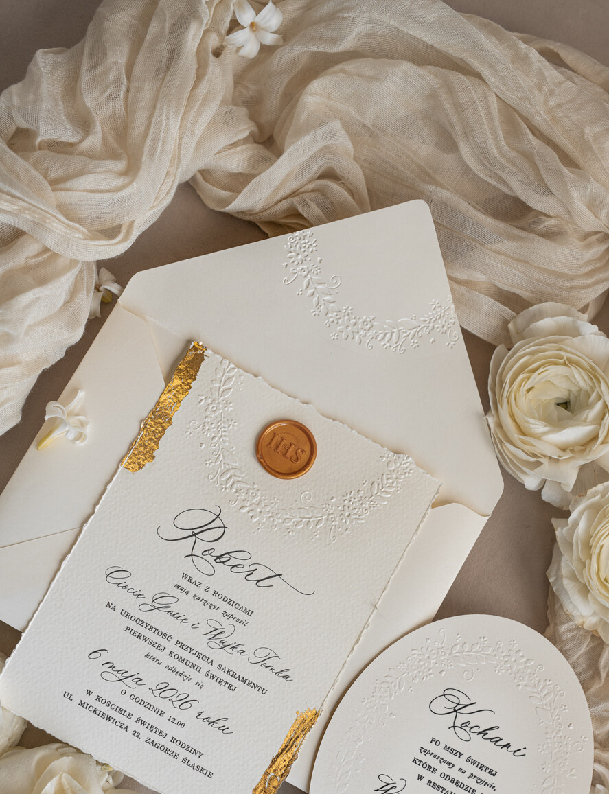 Zaproszenia na Komunię dla Chłopca chłopiec owalne zaproszenia na Komunię Zaproszenia komunijne personalizowane dla chłopca ręcznie robione zaproszenia na komunie Nietypowe zaproszenia komunijne2