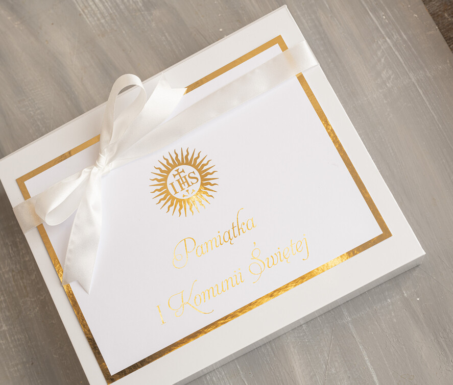 Pamiątki Prezenty na komunię  boxy prezentowe Pismo Święte Pamiątka Pierwszej Komunii Świętej, Medalik na Pierwszą Komunię Świętą, pudełko prezentowe na Komunię Świętą. 6