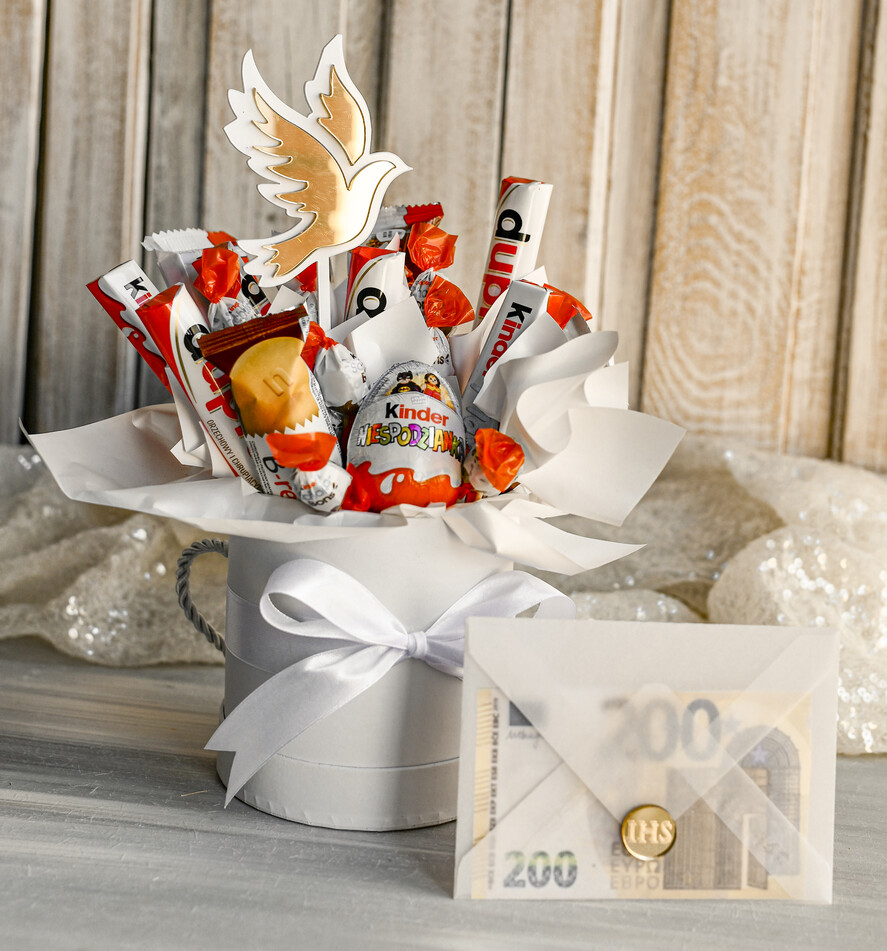 Pamiątki Prezenty na komunię  boxy prezentowe Zestaw Prezentowy od Chrzestnych na Pierwszą komunię Kinderki, Flowerbox Komunijny opakowanie na pieniądze4