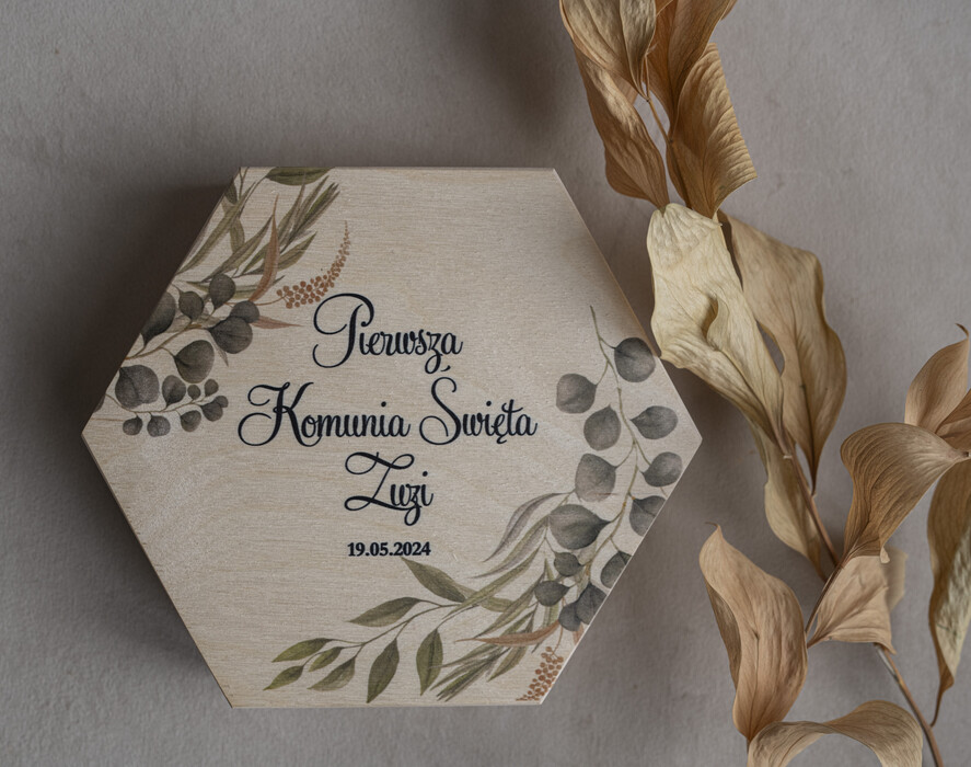 Pamiątki Prezenty na komunię  pamiątki na komunie  Co zamiast kartki na komunię pudełko pamiątka Pierwszej Komunii Świętej, kartka na komunię0