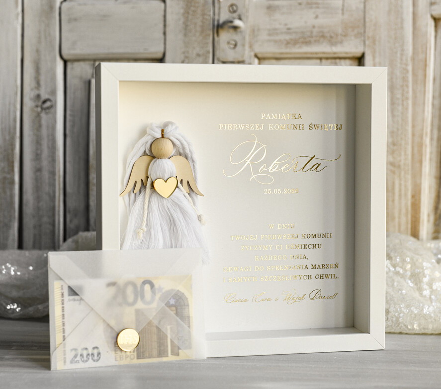Pamiątki Prezenty na komunię  pamiątki na komunie  Pamiątka Pierwszej Komunii orbrazek z życzeniami Personalizowane pudełko na Prezent3