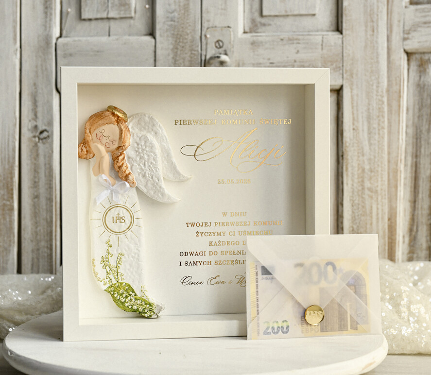 Pamiątki Prezenty na komunię  pamiątki na komunie  Pamiątka Pierwszej Komunii orbrazek z życzeniami Personalizowane pudełko na Prezent3