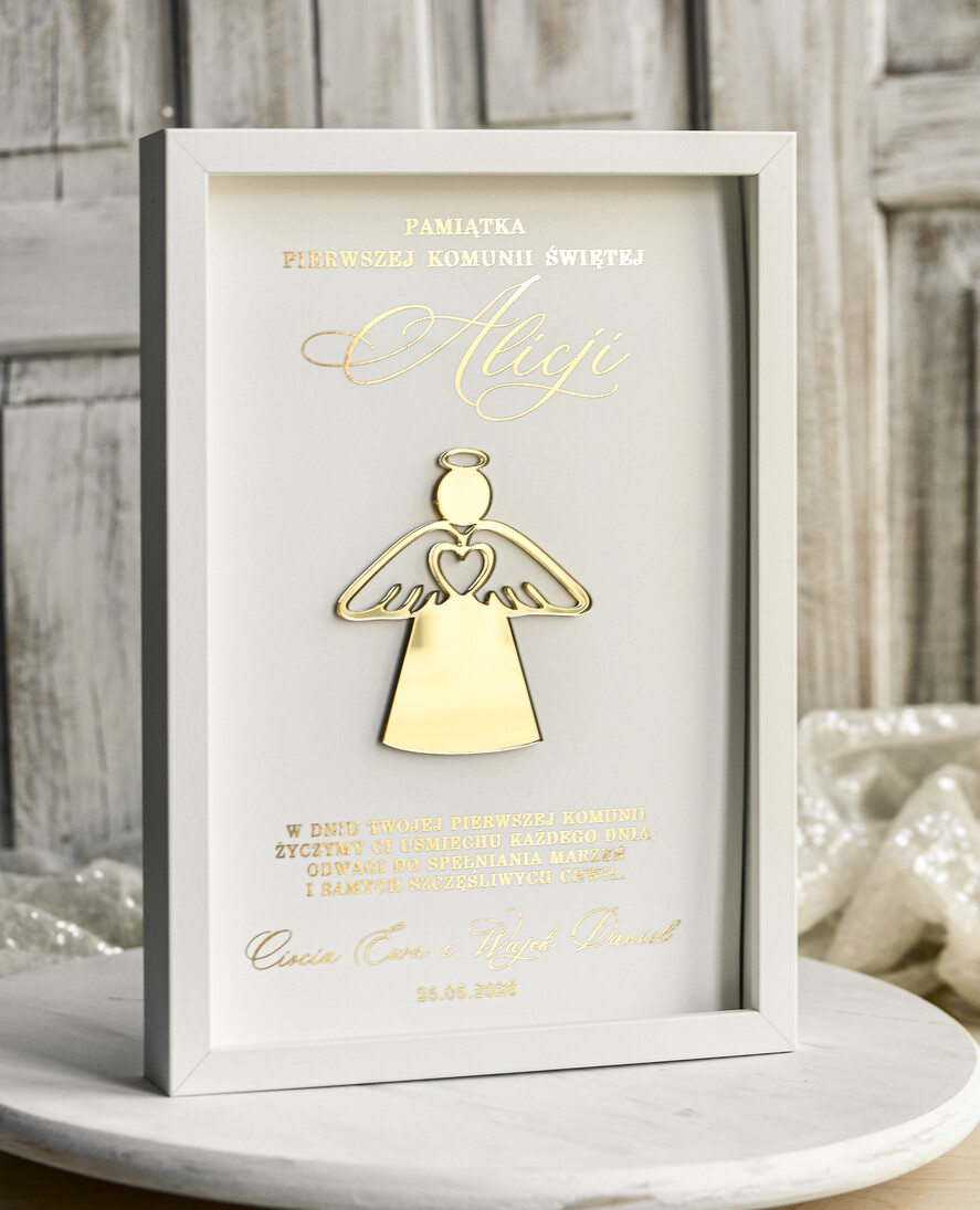 Pamiątki Prezenty na komunię  pamiątki na komunie  Pamiątka Pierwszej Komunii orbrazek z życzeniami Personalizowane pudełko na Prezent2