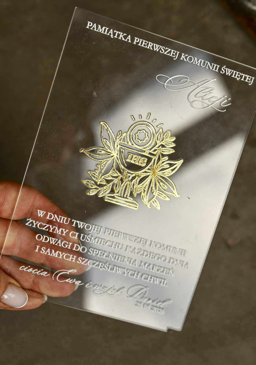 Pamiątki Prezenty na komunię  pamiątki na komunie  Statuetka pamiątka Pierwszej Komunii w pudełku, personalizowana Pamiątka Komunijna opakowanie na pieniądze3