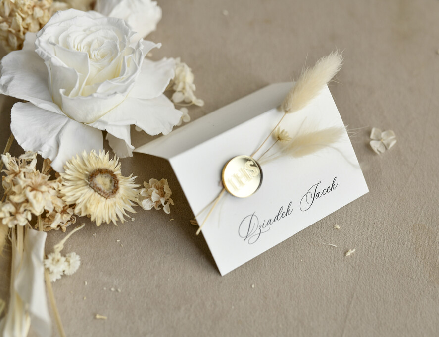 Winietki na komunię  winietki  złote winietki na komunię, winietka dekoracja stołu na komunii, komunijne winietki z naturalnym kłosem1