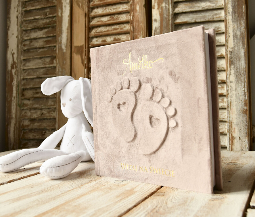 albumy dla Dzieci albumy welurowe Ręcznie szyty album dla dziecka z personalizowaną welurową okładką. Idealny na zdjęcia z narodzin, chrztu i pierwszych lat życia. 8