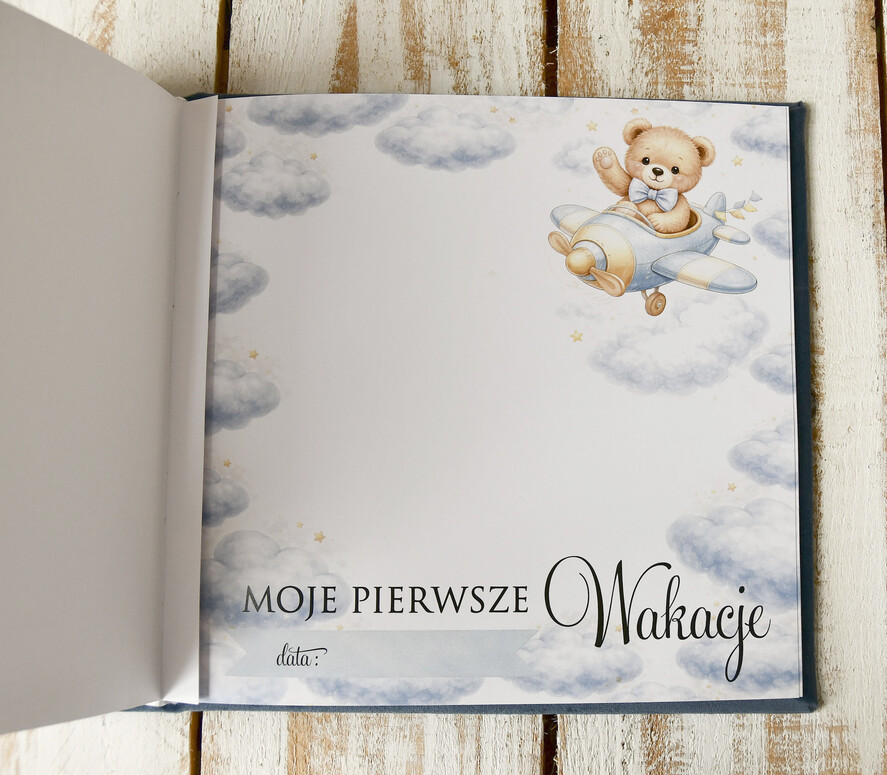 albumy dla Dzieci albumy welurowe Ręcznie szyty album dla dziecka z personalizowaną welurową okładką. Idealny na zdjęcia z narodzin, chrztu i pierwszych lat życia. 12
