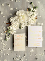 Zaproszenia ślubne Złote Glamour delikatne zaproszenia na ślub w plenerze złote i błyszczące litery białe róże, zaproszenie na ślub z kwiatami7