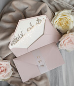 Zaproszenia ślubne Złote Glamour eleganckie złote zaproszenia ślubne, delikatne zaproszenie na ślub, zaproszenie ślubne w stylu glamour, złote litery na zaproszeniach ślubnych, zaproszenia ślubne składane w kopertę 15