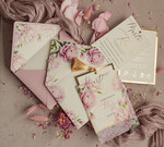 Zaproszenia ślubne Złote Glamour złote zaproszenia ślubne z kalkowym etui, różowe zaproszenie na ślub z piwoniamo złocone, zaproszenia na slub cywilny pudrowy róż peonie0