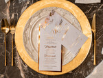 Menu glamour menu weselne plan podawania posiłków na weselu, złote lub srebrne napisy wasza treść4