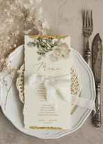 Menu glamour złota karta dań weselnych, menu weselne z dartymi brzegami i płatkami złota, karta podawania dań na weselu ze złotem 0