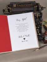 Księgi wpisów gości Drewniane  ksiega pamiatkowa slub mozliwe czarne kartki, drewniana z wygrawerowanymi imionami i datą1