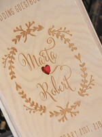 Księgi wpisów gości Drewniane  ksiega gosci weselnych z ankietami wybierz swoje kartki, okładka z drewna wasze imiona2