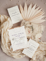 Zestawy Próbkowe próbki zaproszeń Próbka darte złocone zaproszenia ślubne z perełkami, Serwis Probkowy minimalistyczne zaproszenie na ślub z perełkami i kalkową kopertą, rwane złocone zaproszenie na ślub cywilny perły6