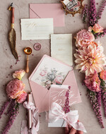 Zaproszenia ślubne Rustykalne i Natura przezroczyste zaproszenia z wrzosem, zaproszenia na ślub z wrzosem, eleganckie zaproszenia na pleksie ozdobione wrzosem, Rustykalne Zaproszenia Ślubne8