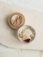 Pudełka Szkatułki na Obrączki szkatułki elegancka rustykalna szkatułka na obrączki z kwiatami, pudełko na obrączki z żywicy, pudełko na obrączki z zatopionymi kwiatami w żywicy3