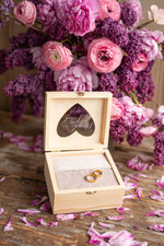Pudełka Szkatułki na Obrączki szkatułki personalizowana szkatułka na obrączki ślubne pudełko z kwiatami 2