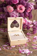 Pudełka Szkatułki na Obrączki szkatułki personalizowana szkatułka na obrączki ślubne pudełko z kwiatami 3