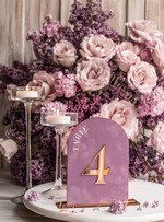 Numery na stół Glamour lawendowe numerki na stoły weselne, dekoracje sali weselnej, dekoracje stołu Pary Młodej, numeracja stołów weselnych 6