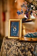 Numery na stół Glamour numerek stojak na stół weselny, zlocone w stylu glamour1