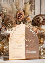 Menu rustykalne drewniane menu na stół weselny, rustykalne menu na stol weselny, złote napisy na menu weselnym, drewniana karta dań, rustykalna karta dan3