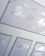 Plany stołów Glamour welurowe tablica z rozmieszczeniem gości plan stołów weselnych, eleganckie złote napisy zlocone litery1