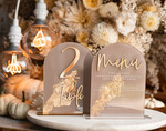 Numery na stół Akryl numerki na stół weselny, akrylowe numery na stół weselny, złoty numerek na stoły weselne, numeracja stolow na weselu, eleganckie numerki na stol weselny8