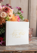 Księgi wpisów gości glamour ksiega pamiątkowa na wpisy gości weselnych, złocone imiona i data ślubu, ręcznie wypisywana okładka w księdze 5