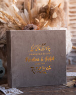 Księgi wpisów gości welurowe welurowa księga wpisów gości, pamiątkowa księga gości, złote imiona na okładce, elegancka welurowa duża księga 5