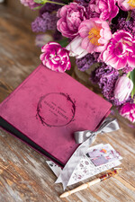 Księgi wpisów gości welurowe bordowa welurowa ksiega gosci na zdjecia z fotobudki na fotki z instaxa i fotobudki, mała księga 21/2111