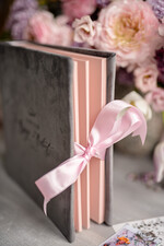 Księgi wpisów gości welurowe duża welurowa ksiega gosci weselnych z ankietami wybierz swoje kartki na zdjęcia z fotobudki i polaroidy   11