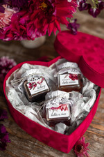 Prezenty, Podziękowania dla Rodziców Pudełka welurowe  pomysł na prezent dla Rodziców welurowe pudełko miód z dodatkami 0